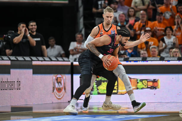 分析蒙特拉 分析蒙特拉