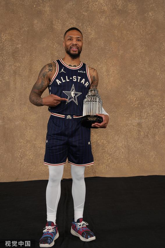 球寻找新星 球寻找新星