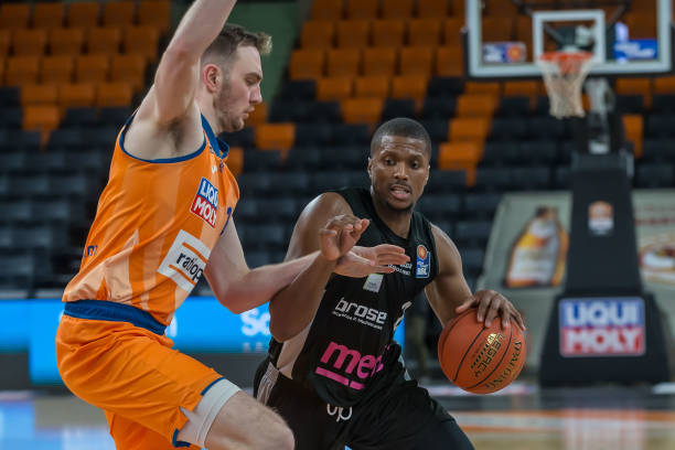 也是山西队 也是山西队